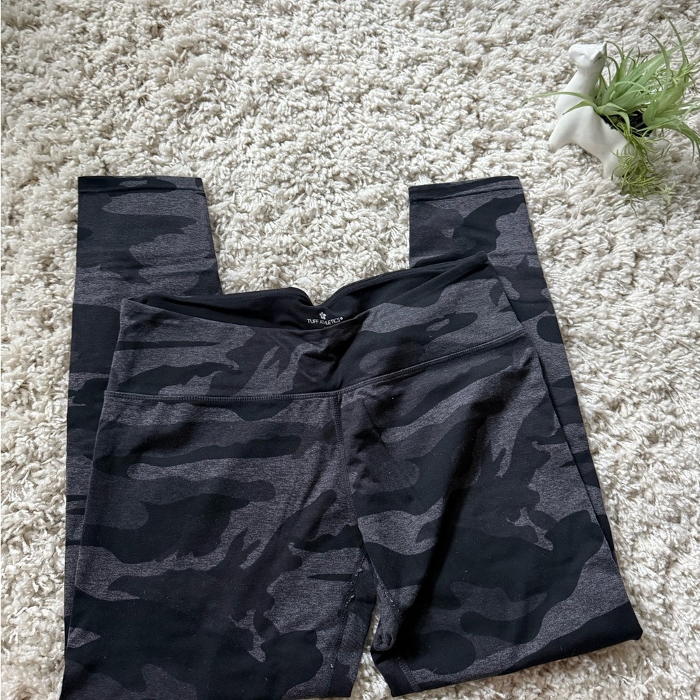 Tuff Athletics black camo workout gym cute running thick leggings